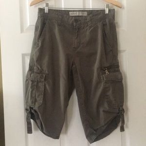 🚫🚫🚫SOLD🚫🚫🚫🚫Guess cargo shorts